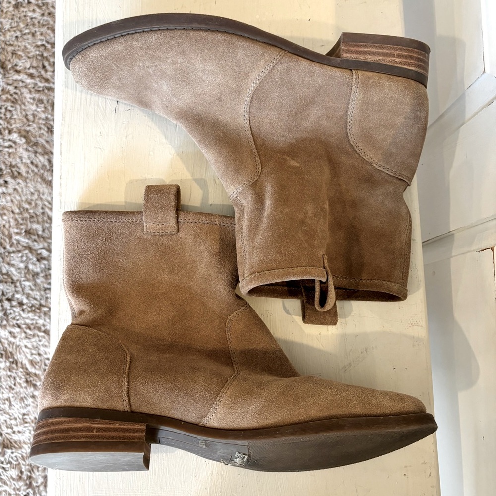 Sole society Natasha taupe suede boot